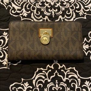 Michael Kors Gold Lock Clutch Wallet